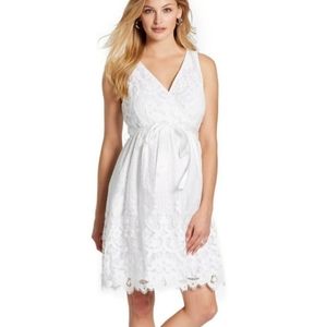 Jessica Simpson Lace Maternity Dress